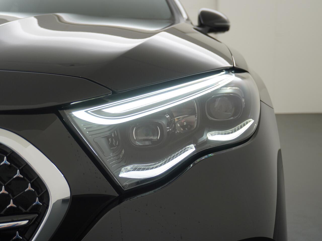 Mercedes-Benz E-KLASSE 400 e 4MATIC AMG Line | Distronic Memory Ventilatie 360 Camera