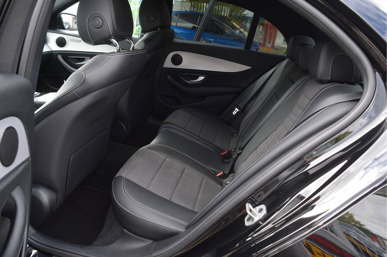 Mercedes-Benz E-KLASSE 300 de Avantgarde Carplay | Keyless | Adaptive cruise | LED | 360 Camera | Stoelverwarming | Trekhaak