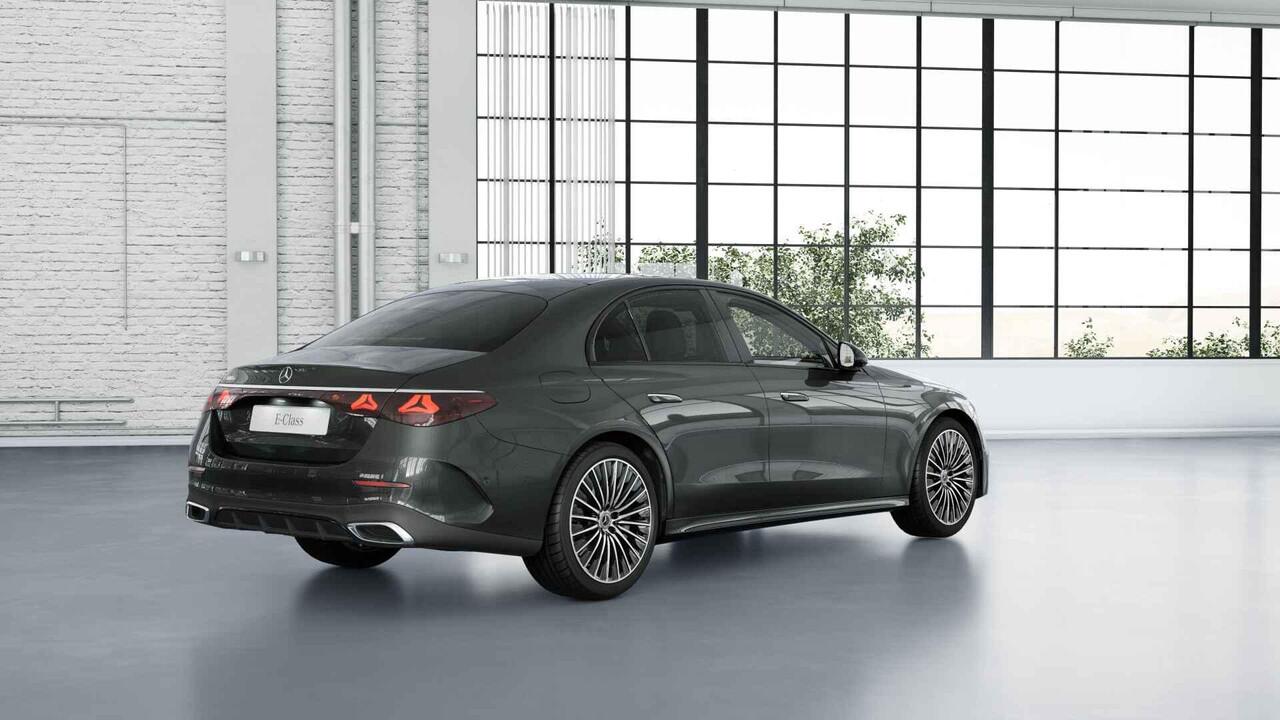 Mercedes-Benz E-KLASSE 300e Sport Edition | Panoramaschuifdak | Premium Plus | Head-up | Rij-assistentiepakket | stoelventilatie voor | Burmester |