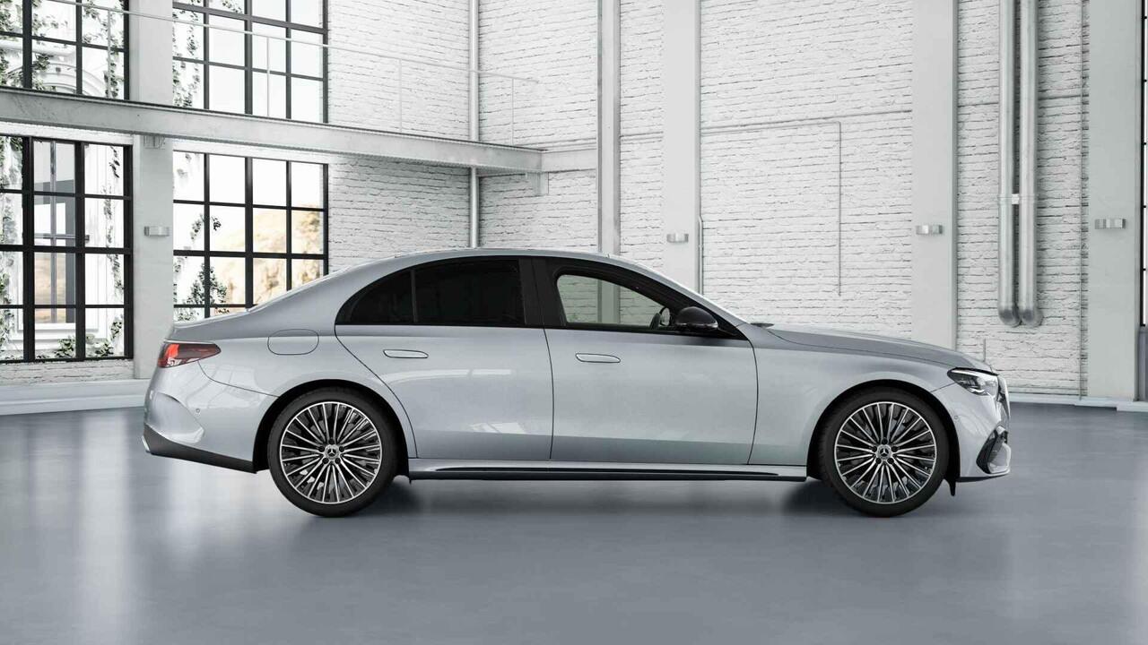 Mercedes-Benz E-KLASSE 300e Sport Edition | Panoramaschuifdak | Premium | Rijassistentiepakket | Leder | Burmester | 360° camera |