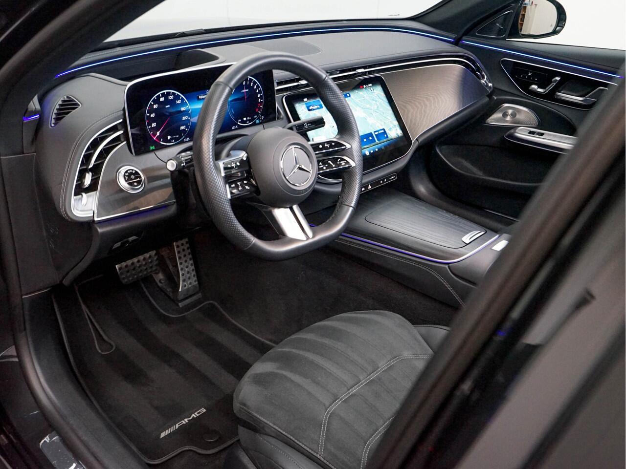 Mercedes-Benz E-KLASSE E400 e 4MATIC AMG Line | Luchtvering | Pano | Achterasbesturing | Head-up display