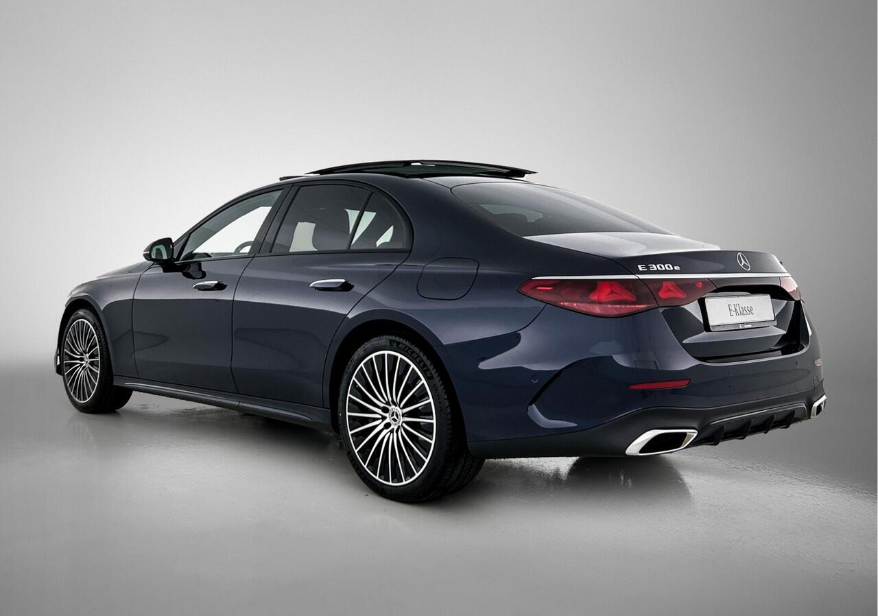 Mercedes-Benz E-KLASSE 300 e Sport Edition | Premium pakket | Winter pakket | Nightpakket | Trekhaak | Rijassistentiepakket Plus | MBUX Superscreen | Burmester® 4D surround sound system |