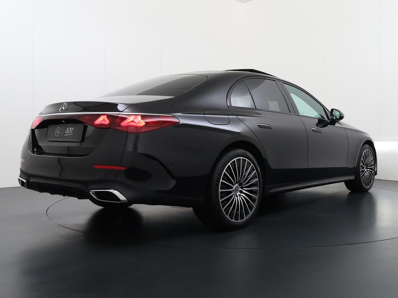 Mercedes-Benz E-KLASSE 300 e Sport Edition