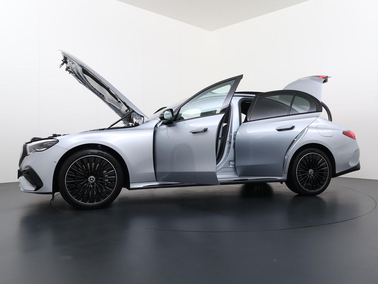 Mercedes-Benz E-KLASSE 300 e Sport Edition | Superscreen | Panorama - Schuifdak | Trekhaak Wegklapbaar | 360° Camera | Distronic Cruise Control | Burmester 4D Surround Sound | Digital Light | Apple Carplay & Android Auto