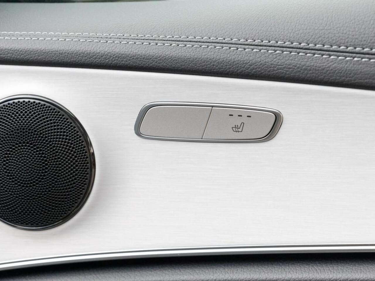 Mercedes-Benz E-KLASSE 400 d 4MATIC AMG Line 330 PK Distronic Widescreen Cockpit Schuifdak 19 Inch Navi LED