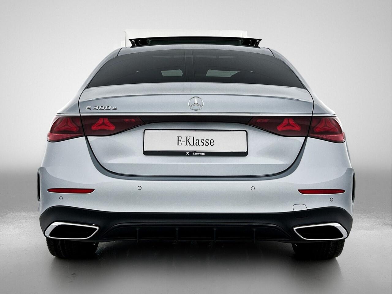 Mercedes-Benz E-KLASSE 300 e Sport Edition | Premium Pakket | Nightpakket | Trekhaak | Winter pakket | MBUX Superscreen | Burmester® 4D surround sound system |