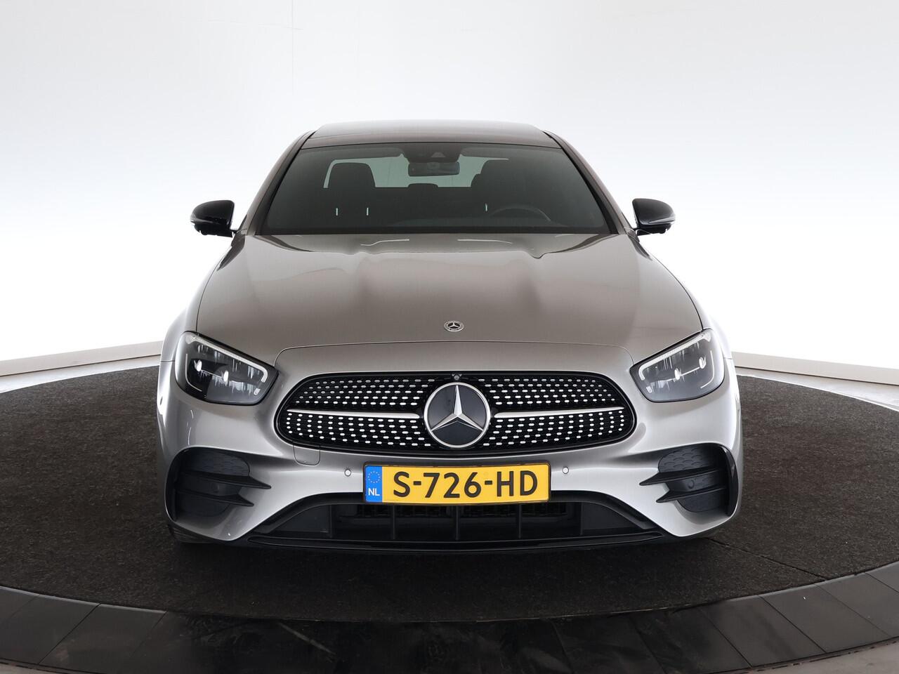 Mercedes-Benz E-KLASSE 200 Business Solution AMG | Panormadak | Trekhaak | Premium plus |*