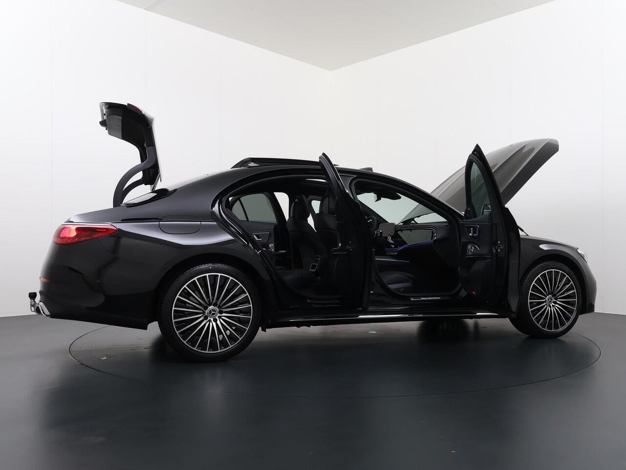 Mercedes-Benz E-KLASSE 300 e Sport Edition | Superscreen | Burmester 4D Surround Sound | Memorystoelen | Panorama - Schuifdak | Trekhaak Wegklapbaar | Distronic Cruise Control