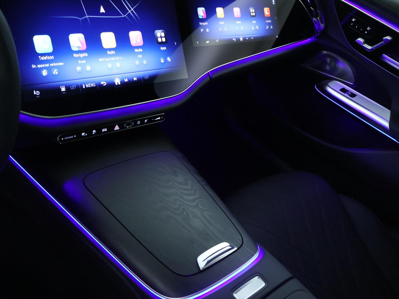 Mercedes-Benz E-KLASSE 300e Sport Edition | Nappa zwart leder | Trekhaak elektr. | Panorama Schuif/kanteldak | SUPERSCREEN dashboard | Burmester Sound | Distronic | Memory voorstoelen pakket met verwarming en ventilatie | Winter pakket | KEYLESS GO-pakket | Zonneschermen pakket