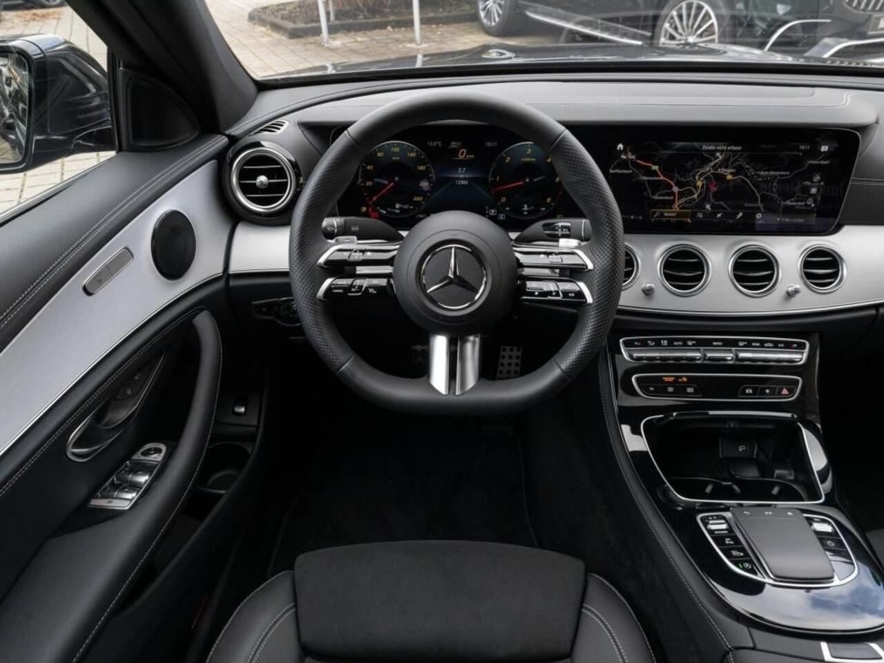 Mercedes-Benz E-KLASSE 400 d 4MATIC AMG Line 330 PK Distronic Widescreen Cockpit Schuifdak 19 Inch Navi LED