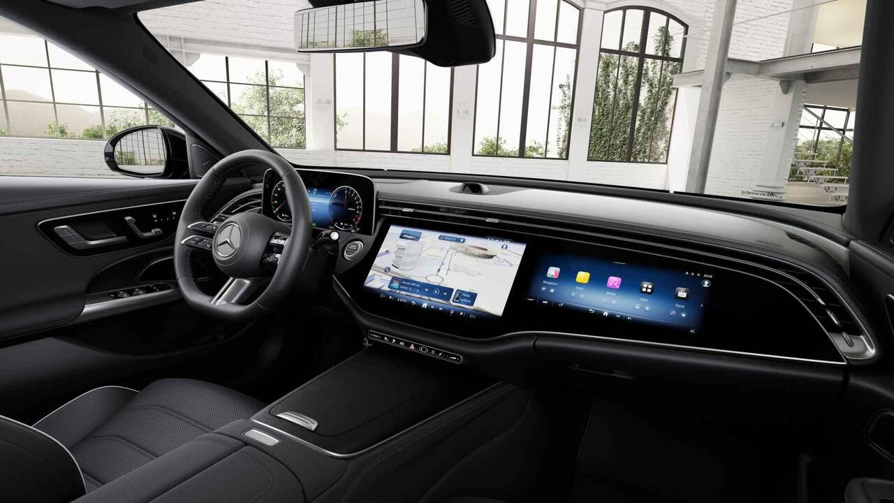 Mercedes-Benz E-KLASSE 300e Sport Edition | Panoramaschuifdak | Premium plus | Superscreen | Nightpakket | Burmester | Stoelventilatie | Rijassistentiepakket Plus | Head-up display | DISTRONIC |