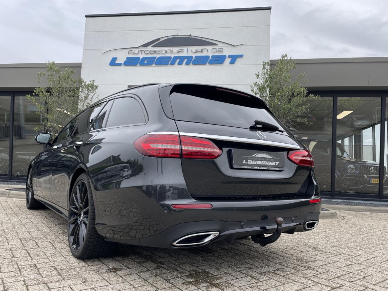 Mercedes-Benz E-KLASSE Pano| 360° Camera| Burnmester| Memory| Leder| Trekhaak| Sfeer