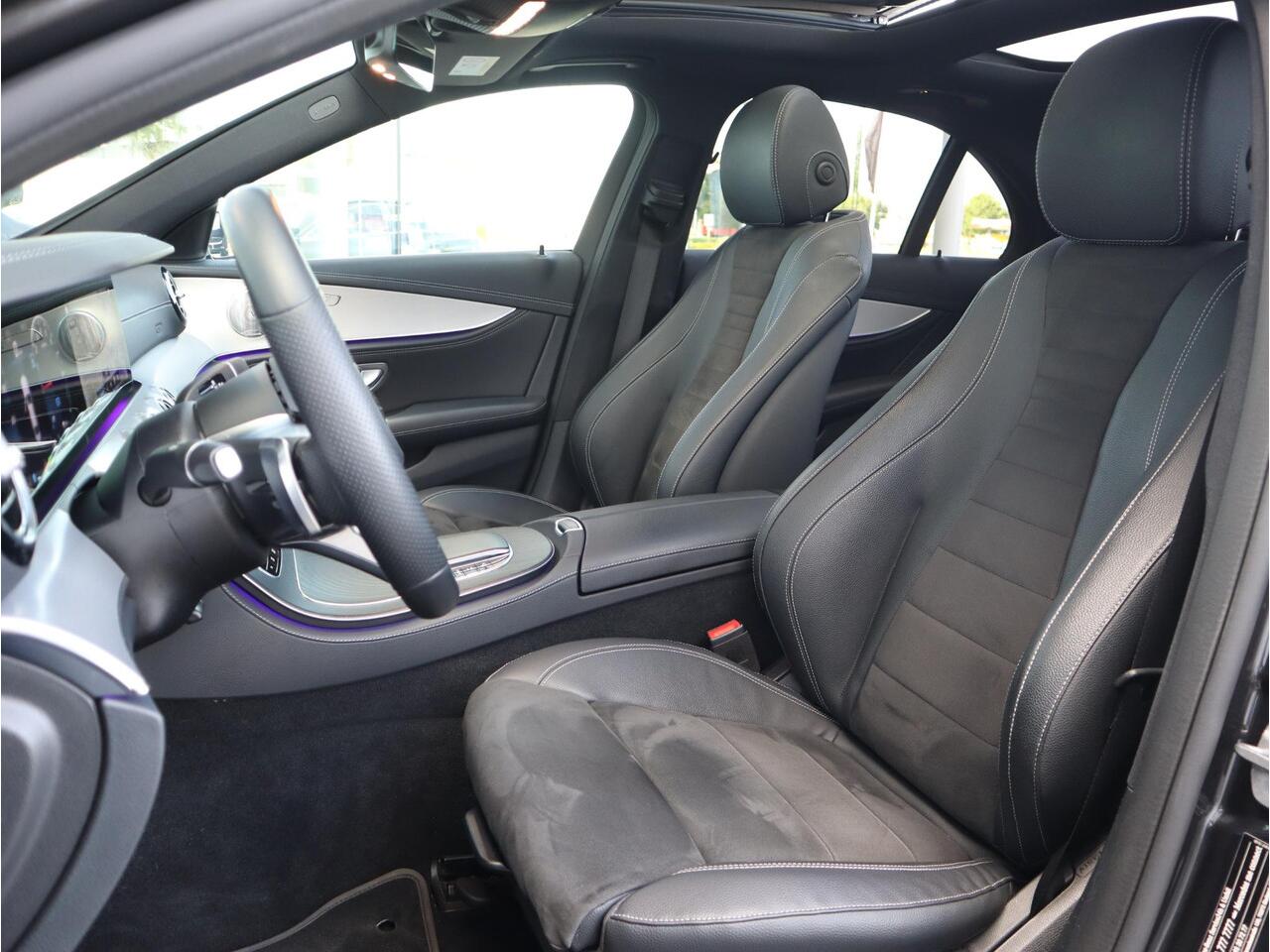 Mercedes-Benz E-KLASSE 300 e AMG line