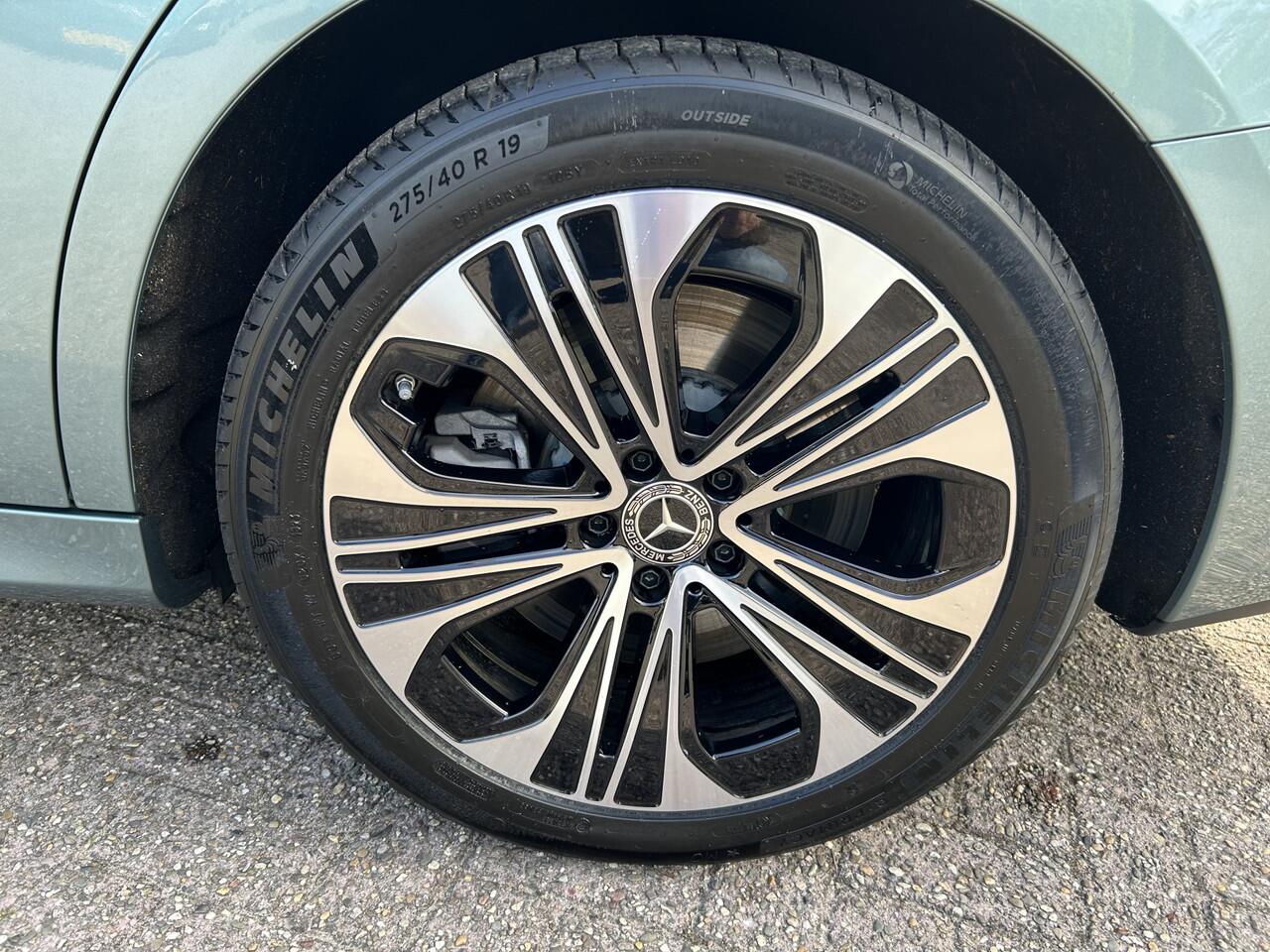 Mercedes-Benz E-KLASSE 300 e