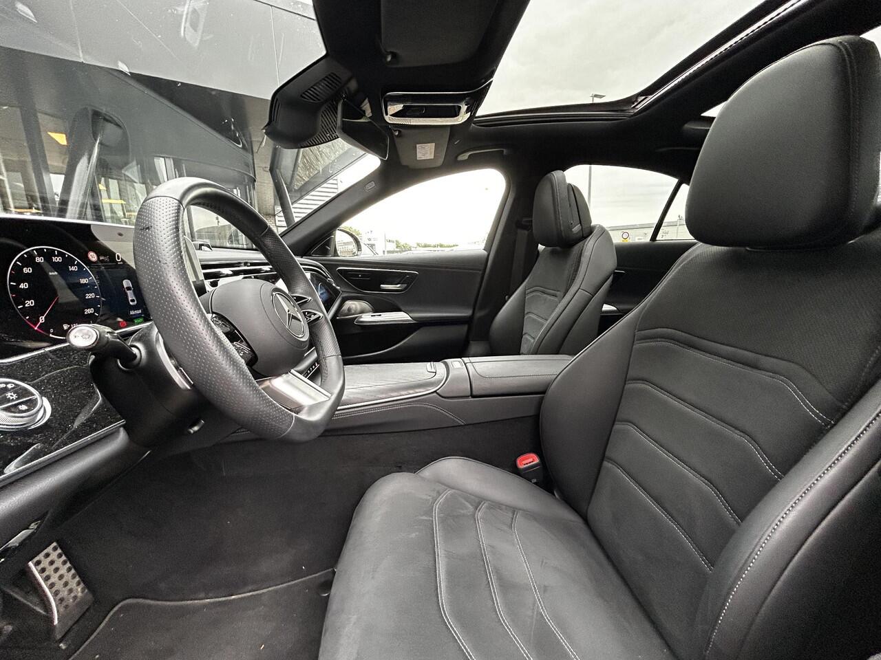 Mercedes-Benz E-KLASSE 300 e AMG | Panoramadak | MBUX Superscreen