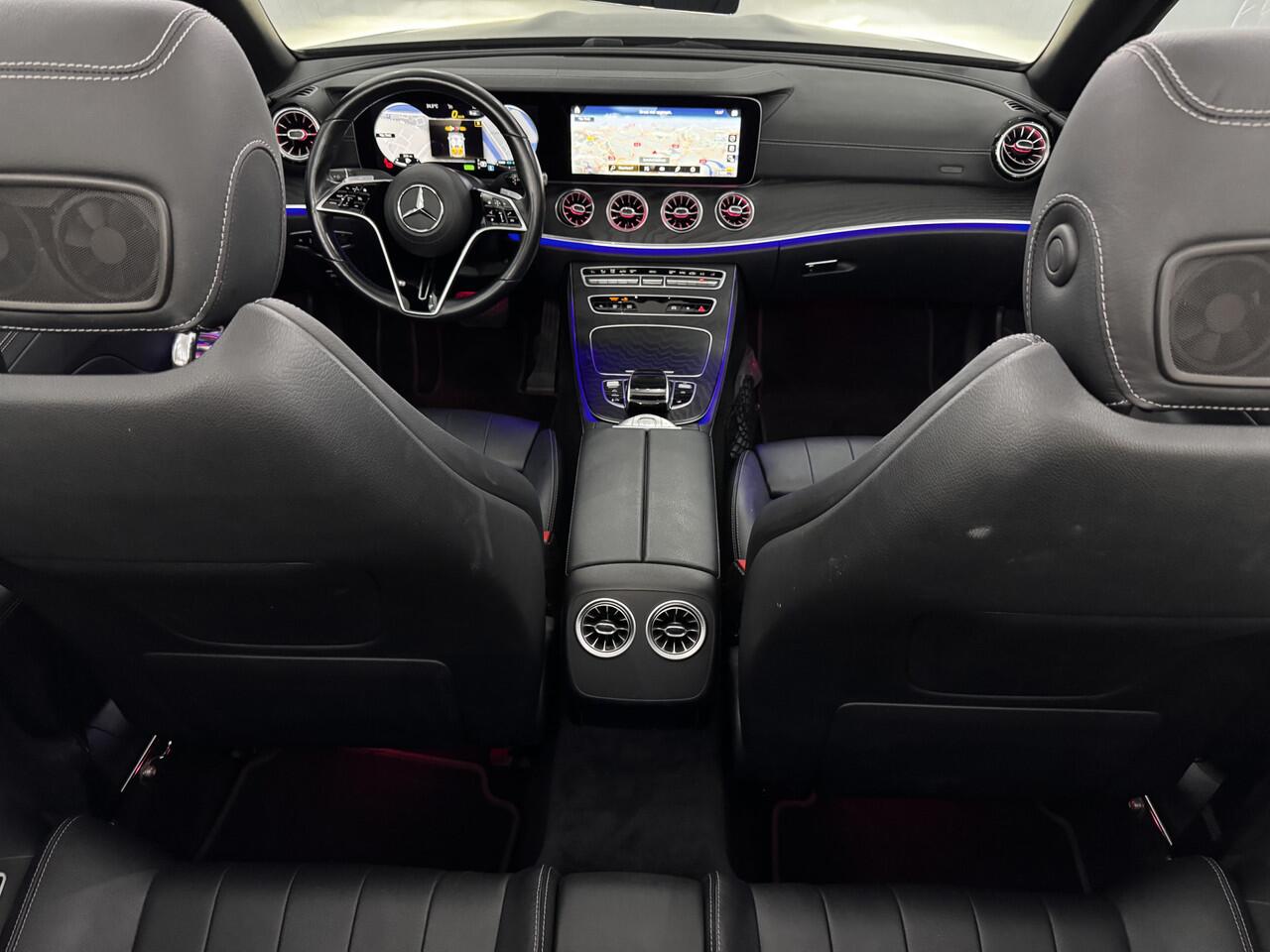 Mercedes-Benz E-KLASSE Cabrio 200 AMG Line Leder, Camera, Navi, Burmeister, Stoelverwarming, Elektrische achterklep, Sfeerverlichting