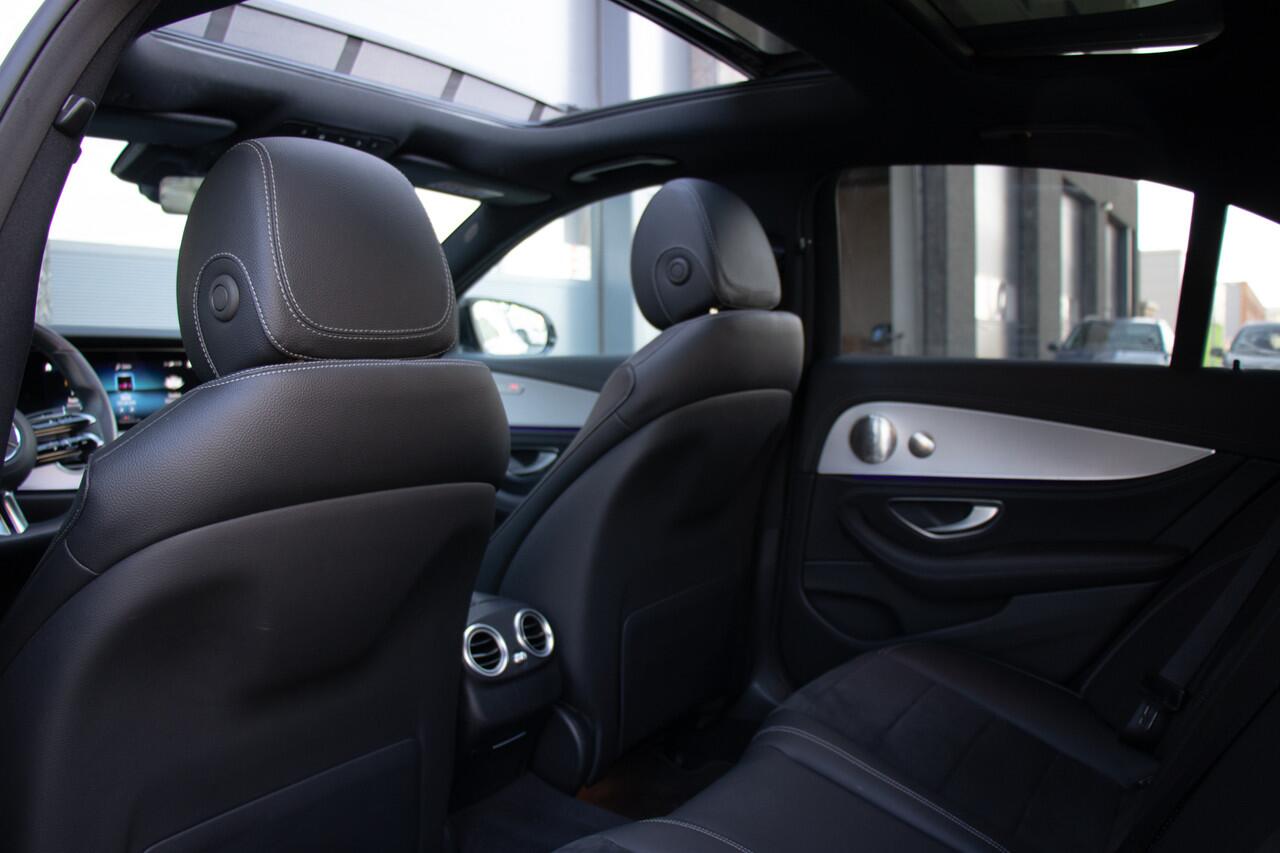Mercedes-Benz E-KLASSE 300 e 4MATIC AMG Line | E300 Hybride | Pano | Matrix LED | Burmester | Night | Keyless | Adapt. Cruise | Trekhaak | 20 Inch | 360 | Carplay | DAB | Trekhaak | Sfeer | Dodehoek | Lane Assist | BTW | Dealer Onderhouden | Garantie