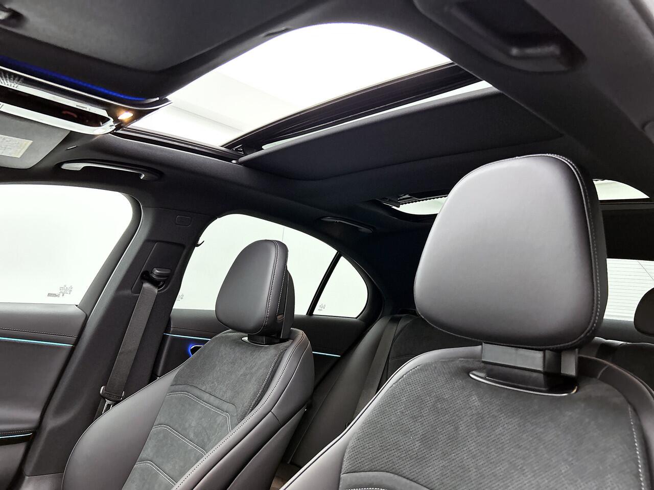 Mercedes-Benz E-KLASSE 300 e Sport Edition | Premium pakket | Winter pakket | Nightpakket | Trekhaak | Rijassistentiepakket Plus | MBUX Superscreen | Burmester® 4D surround sound system |