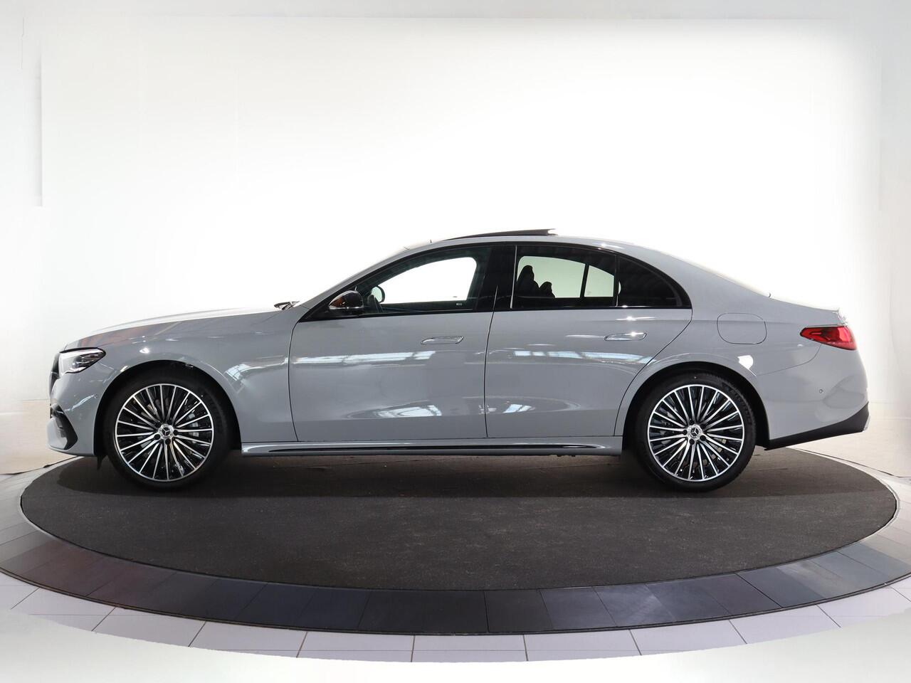 Mercedes-Benz E-KLASSE 300e Sport Edition | Panoramaschuifdak | Premium | Rijassistentiepakket Plus | Stoelventilatie/-verwarming voor | Burmester