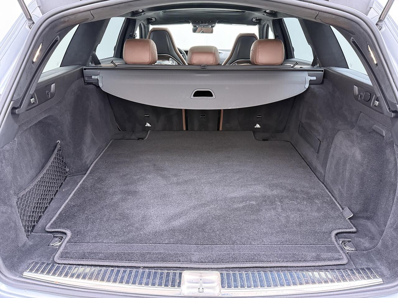 Mercedes-Benz E-estate AMG 63 S 4MATIC+ | Pano Burmester Memory Night