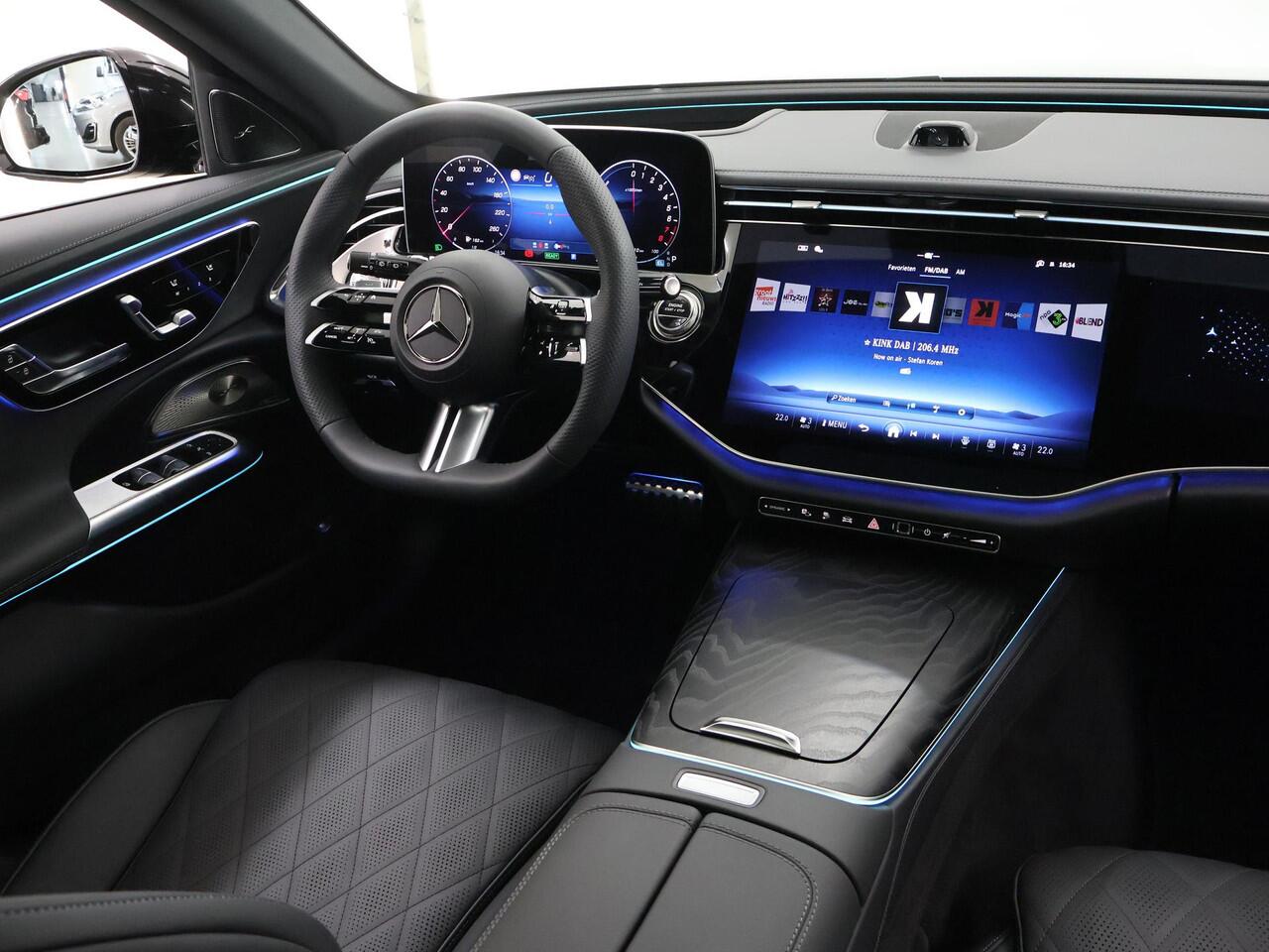 Mercedes-Benz E-estate 300e Sport Edition | Premium Plus pakket | Burmester 4D | Nappa leder | Trekhaak | Stoelventilatie | Panoramaschuifdak |