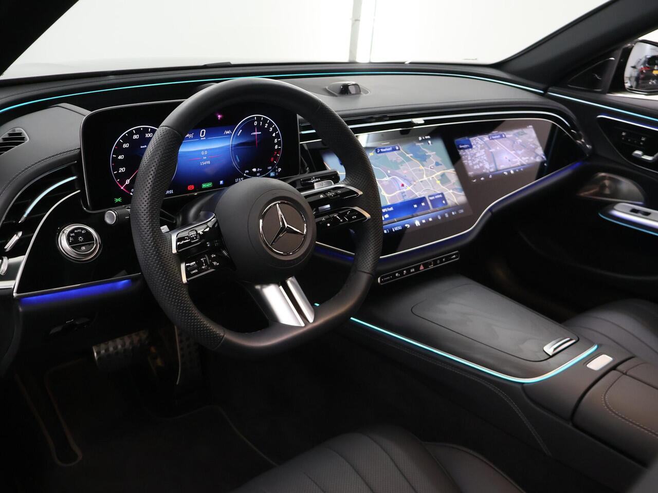 Mercedes-Benz E-estate 300 e AMG Line | Premium plus | Super screen | Head up display | Stoelkoeling | Leder |