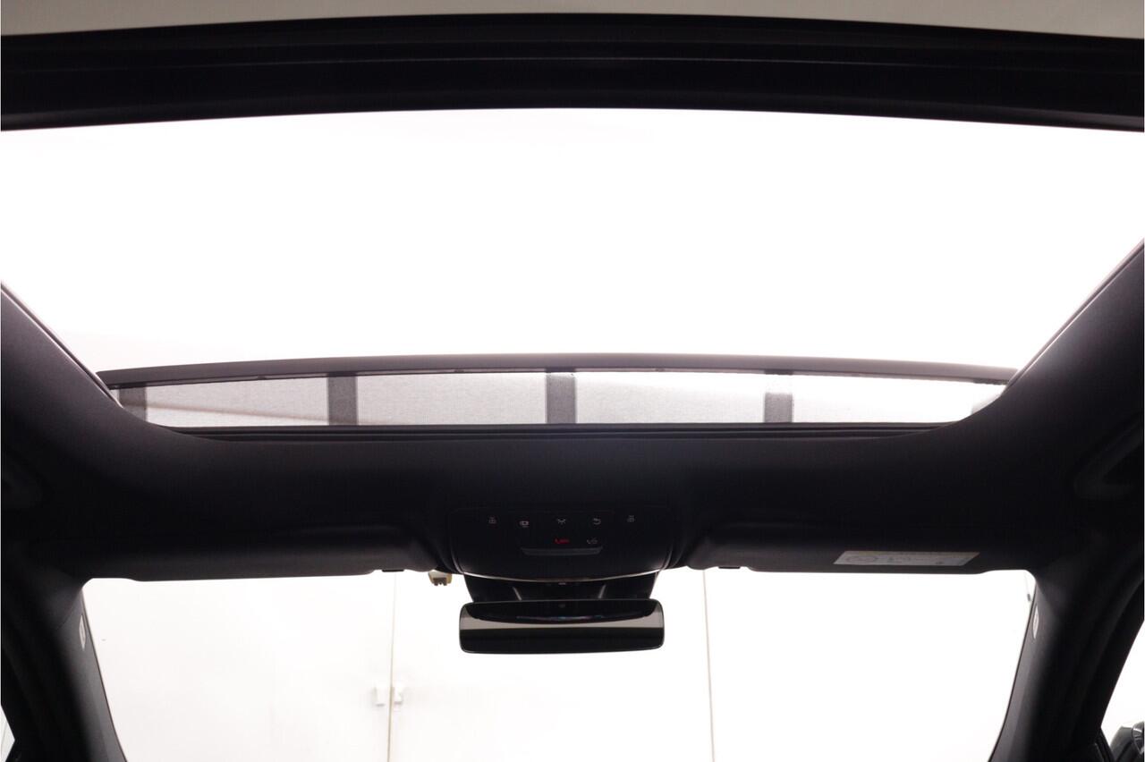 Mercedes-Benz E-estate 300 de AMG Night Ed. | Panorama | Widescreen | Leer | Burmester | Afn.Trekhaak - RIJKLAAR