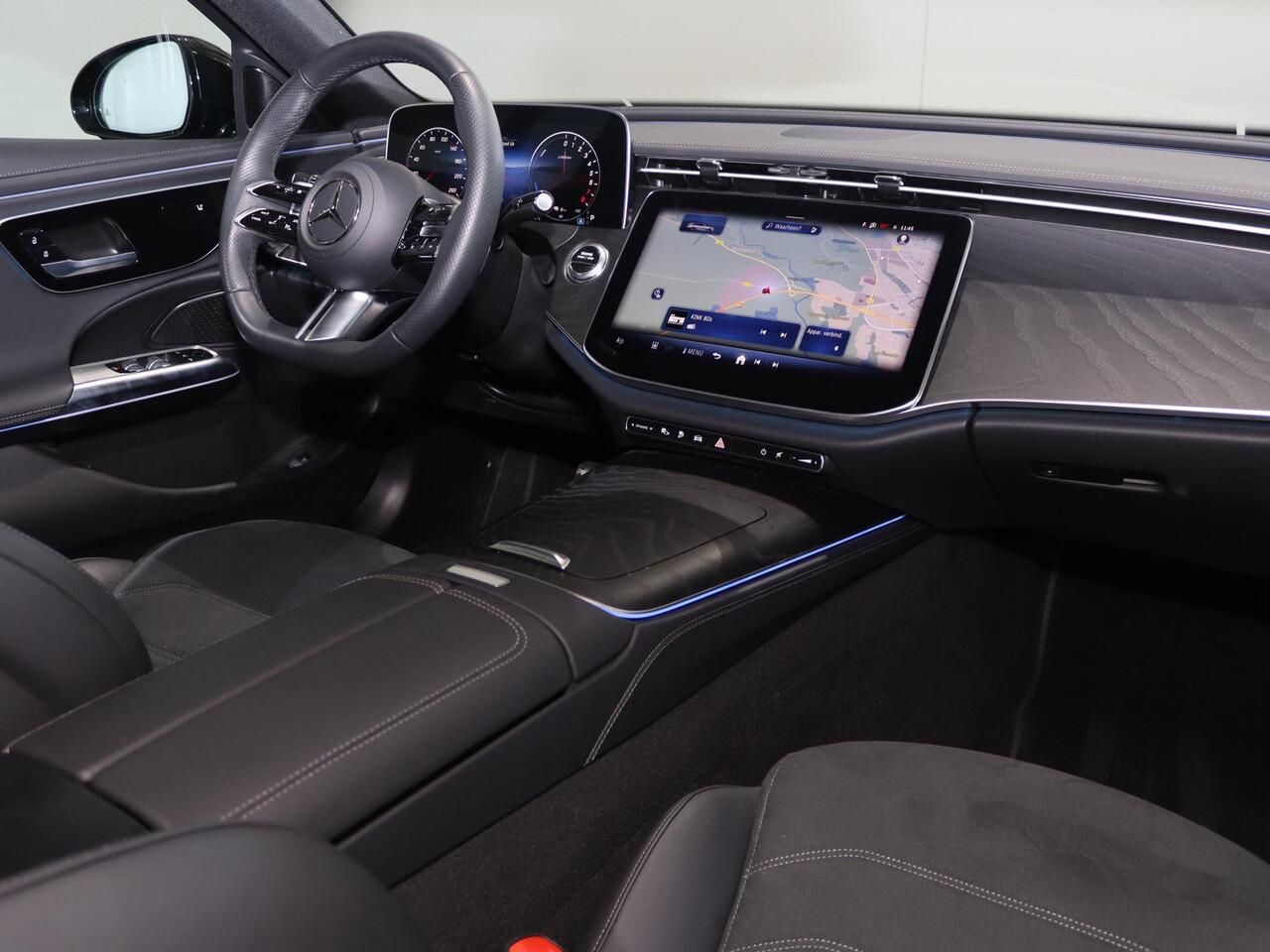Mercedes-Benz E-estate 300 e AMG Line | AMG | Panoramadak | Trekhaak | Night pakket |