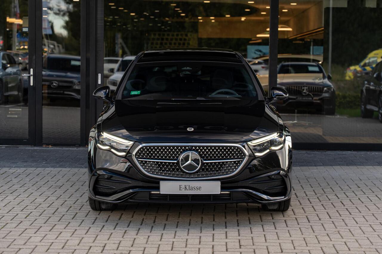 Mercedes-Benz E-estate 300e Sport Edition | Night | Panoramaschuifdak | Premium pakket | Burmester| Trekhaak | 360° camera | Superscreen |