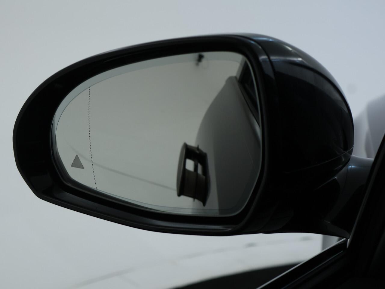 Mercedes-Benz E-estate AMG 53 4MATIC+ | AMG DYNAMIC PLUS Pakket | 21 Inch AMG Velgen | Panorama Schuif-Kanteldak | AMG Driver's Package | Trekhaak | Burmester® | Inclusief 24 maanden MB Certified garantie voor Europa.