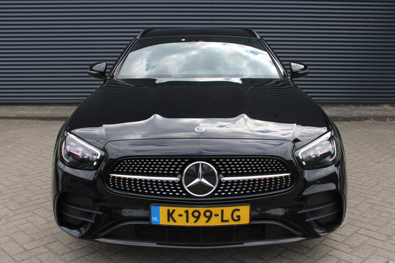 Mercedes-Benz E-estate 200 Business Solution AMG Trekhaak Leder Sfeerverlichting Full-LED NL-Auto
