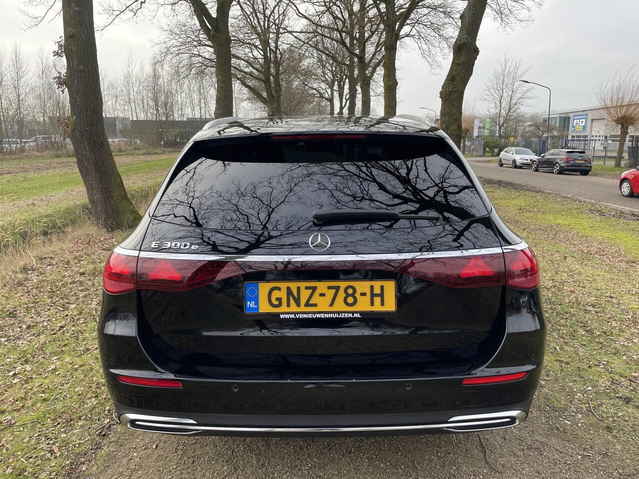 Mercedes-Benz E-estate 300 e Luxury Line | Sfeerverlichting | Stoelverwarming | | Apple carplay | Achteruitrijcamera |