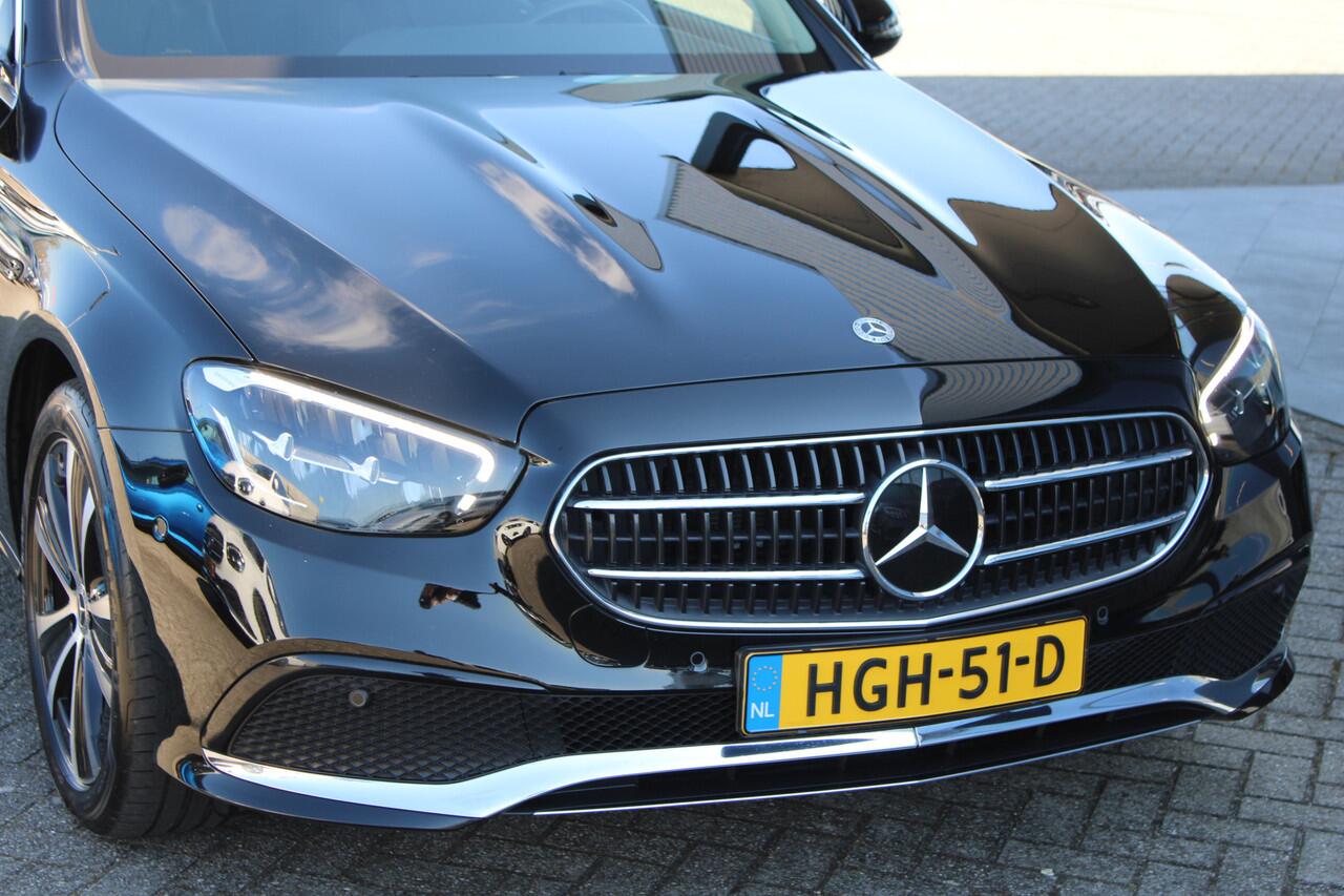 Mercedes-Benz E-estate 300e Avantgarde DISTRONIC WIDESCREEN DAB TREKHAAK