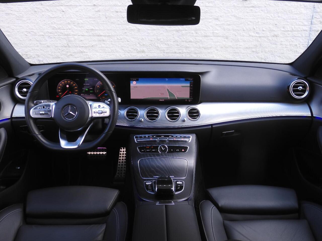 Mercedes-Benz E-estate 200 AMG/ LEER/ WIDESCREEN/ CARPLAY/ ELEKT. STOELEN