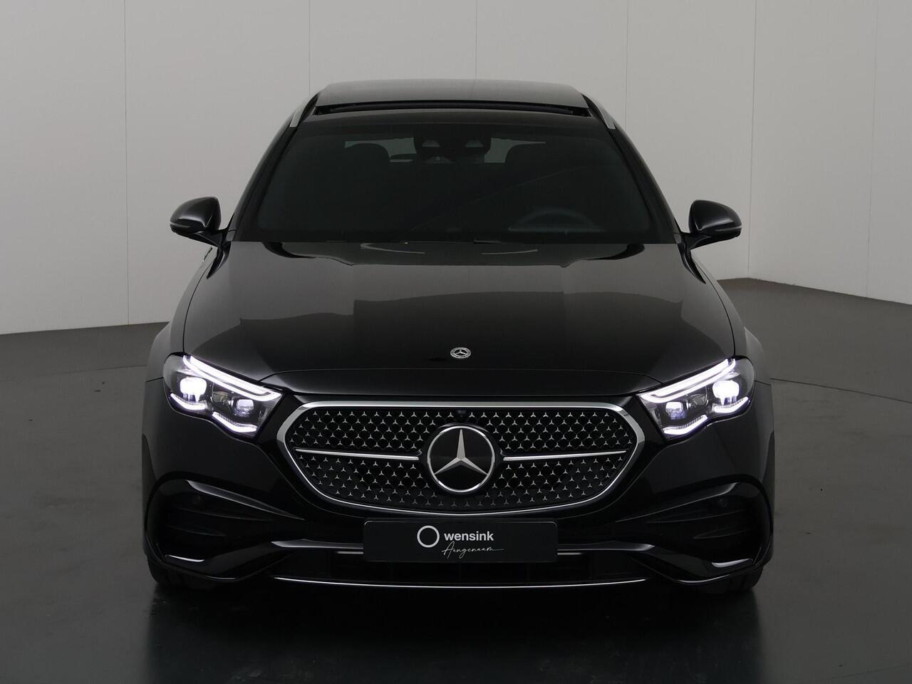 Mercedes-Benz E-estate 300e Sport Edition | Panoramadak | Rijassistentiepakket | Hyperscreen | Premium pakket | Keyless | DIGITAL Light | Trekhaak