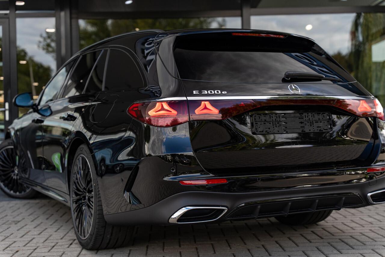 Mercedes-Benz E-estate 300e Sport Edition | Night | Panoramaschuifdak | Premium pakket | Burmester| Trekhaak | 360° camera | Superscreen |