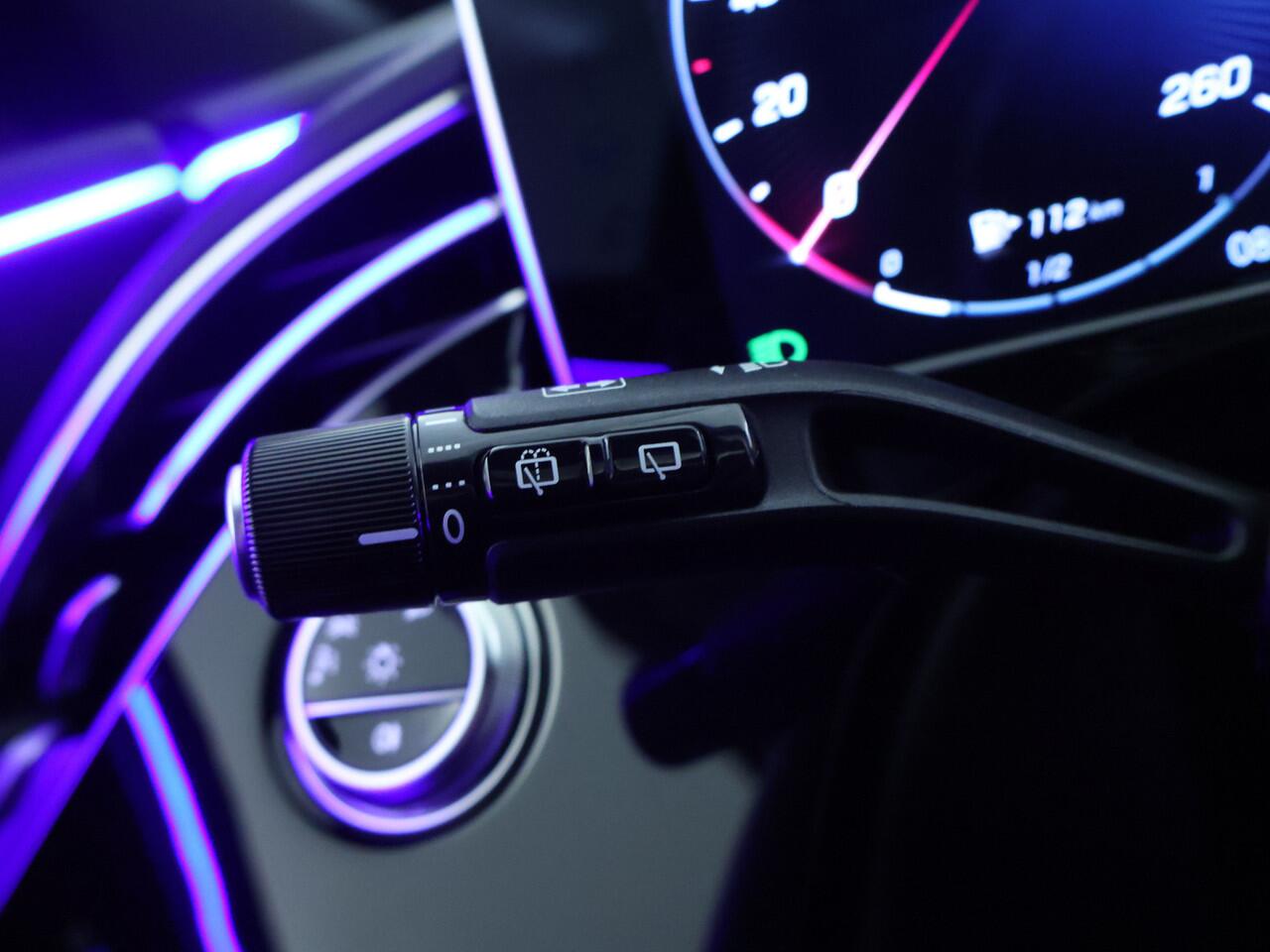 Mercedes-Benz E-estate 300 e Sport Edition | Trekhaak | Rijassistentiepakket Plus | Premium Plus pakket | Akoestisch comfortpakket | 360°-camera | Winter pakket | Head-up display | Stoelventilatie voor | Nappaleder |