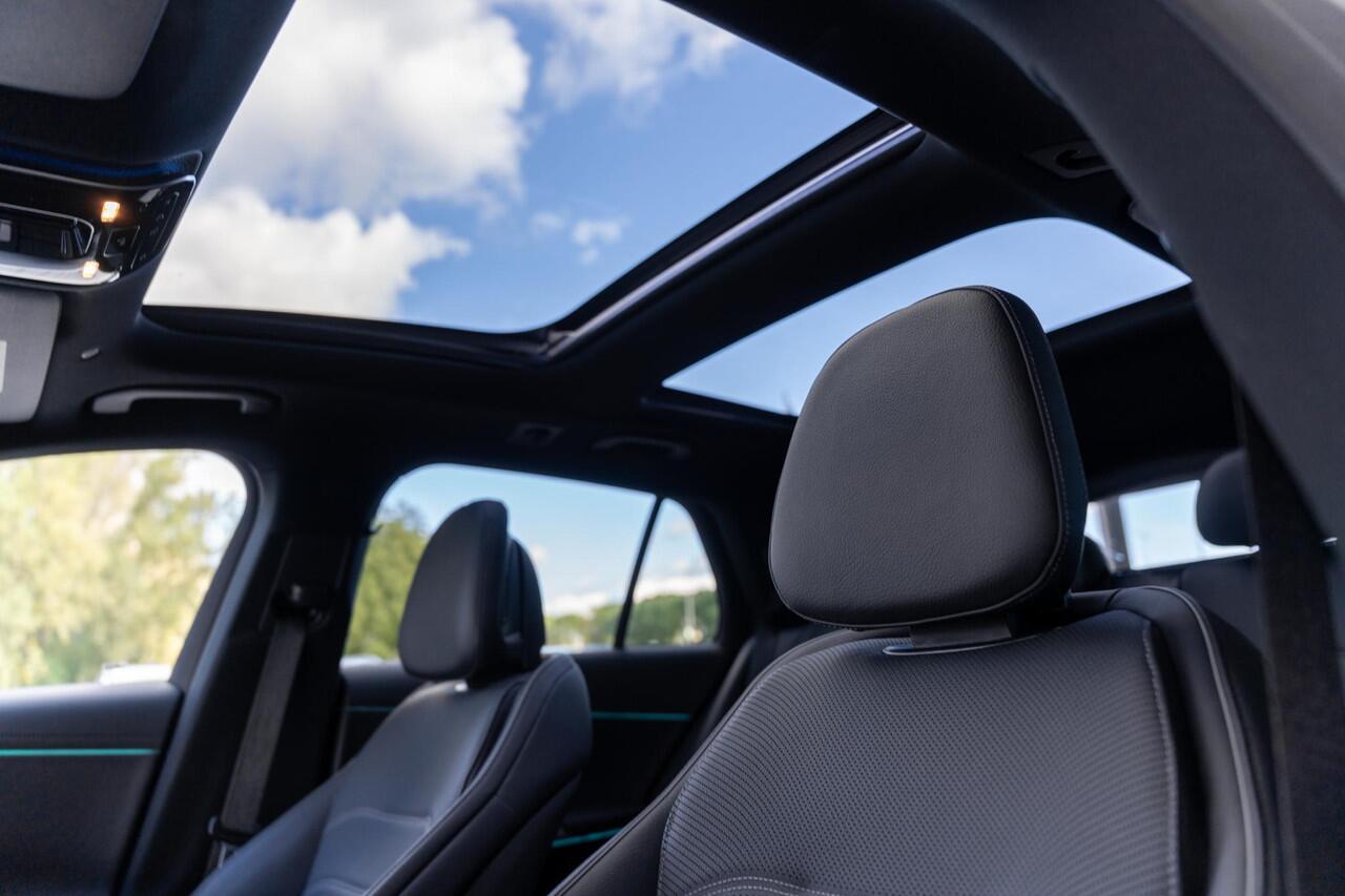 Mercedes-Benz E-estate 300e Sport Edition | Panoramaschuifdak | Premium pakket | Rijassistentiepakket Plus | Leder pakket | Burmester | Stoelventilatie |