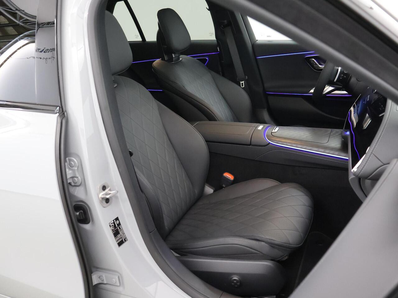 Mercedes-Benz E-estate 300 e Sport Edition | Rijassistentie pakket plus | Panorama dak | AIRMATIC | Head Up display | Night Pakket | Superscreen |