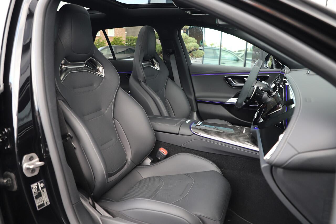 Mercedes-Benz E-estate Estate AMG 53 Hybrid 4-MATIC+ | 612PK | Achterasbesturing | Head-up | Carbon | Burmester 4D | Keyles-go | Sfeerverlichting | Digital-light | AMG Dynamic Plus-pakket | 2024.