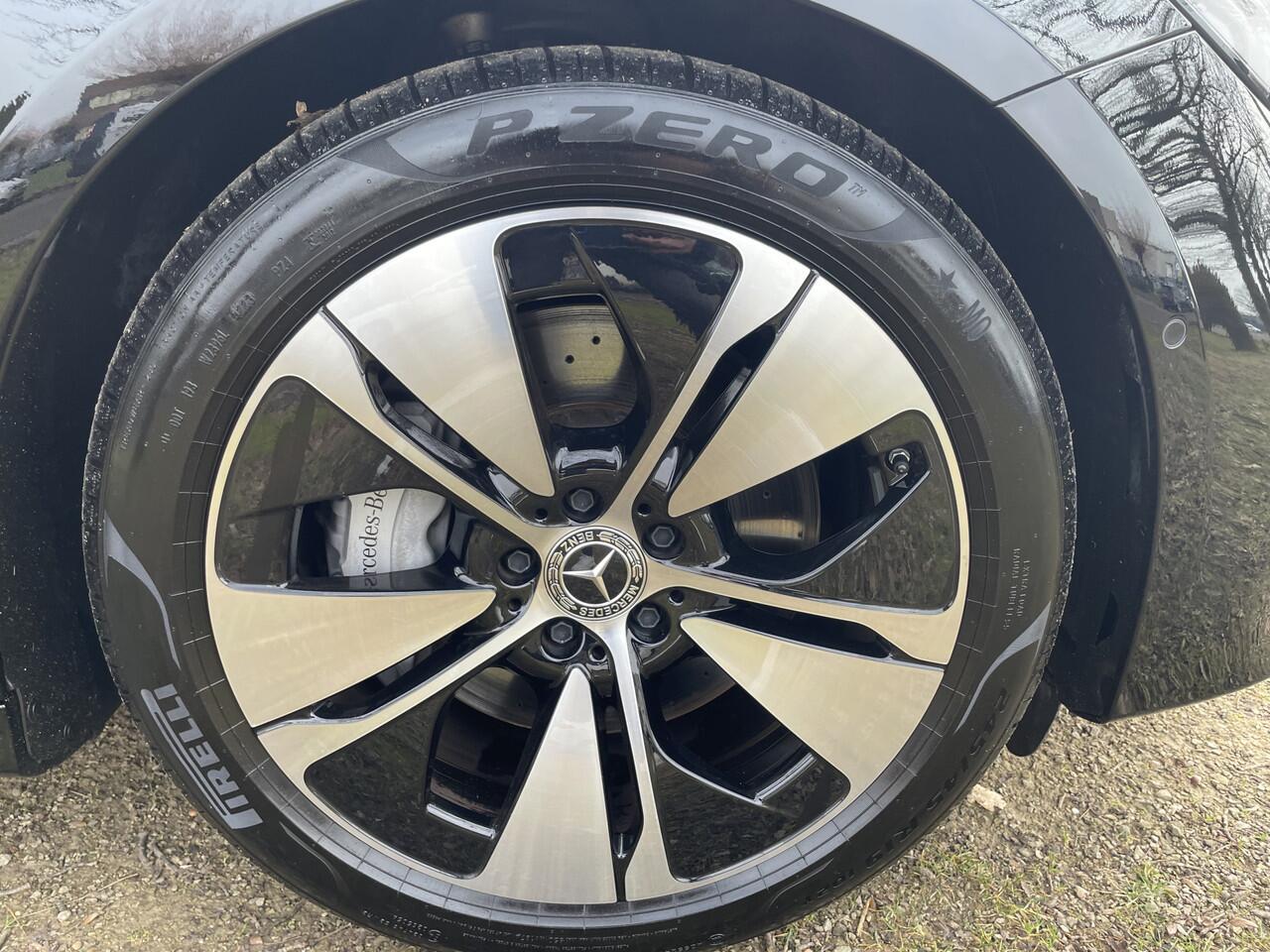 Mercedes-Benz E-estate 300 e Luxury Line | Sfeerverlichting | Stoelverwarming | | Apple carplay | Achteruitrijcamera |