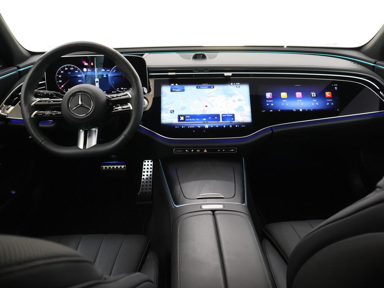 Mercedes-Benz E-estate 300 de AMG Line | Superscreen | Massage | Leder | Luchtvering volledig | Nieuwprijs 109.941 euro |