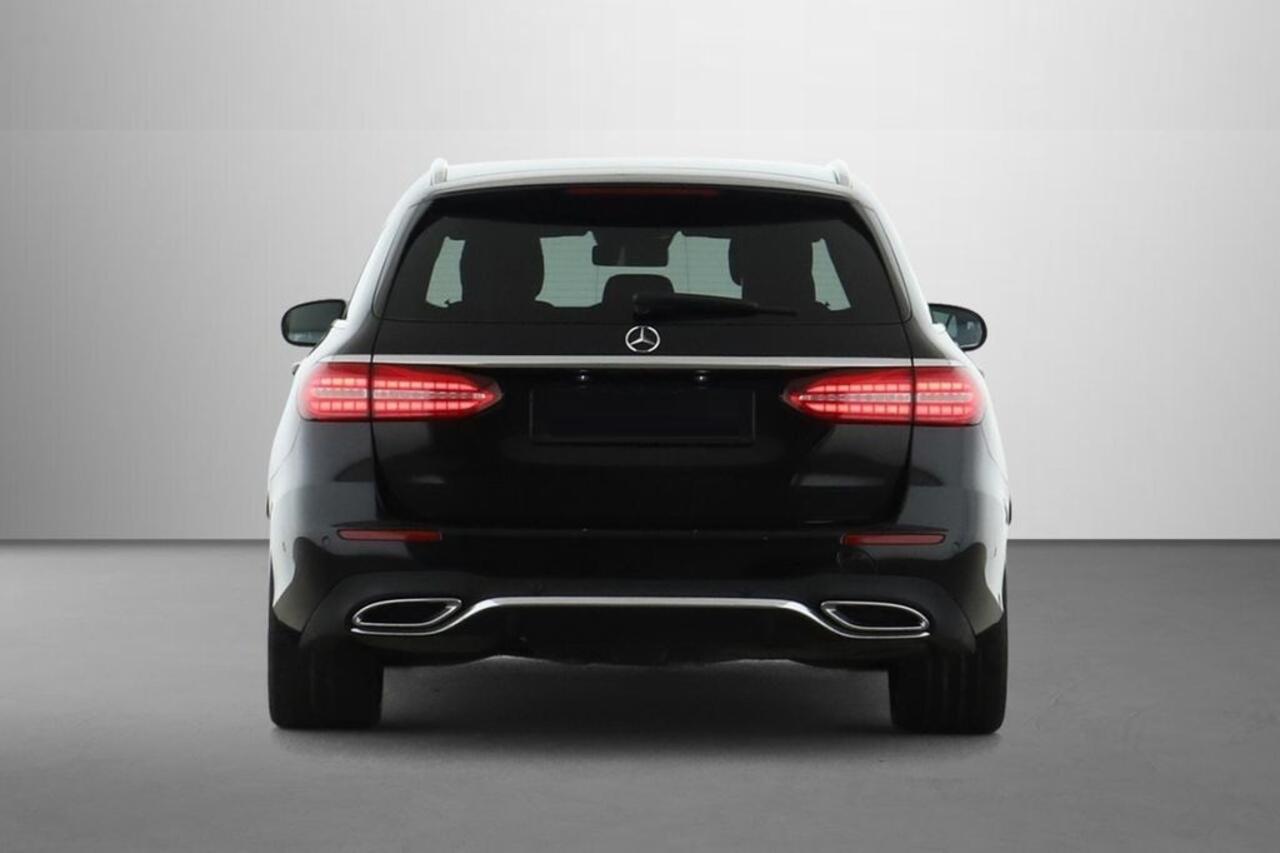 Mercedes-Benz E-estate 400 d 4MATIC AMG Line 330 PK Burmester Luchtvering Widescreen Cockpit 19 Inch Navi LED