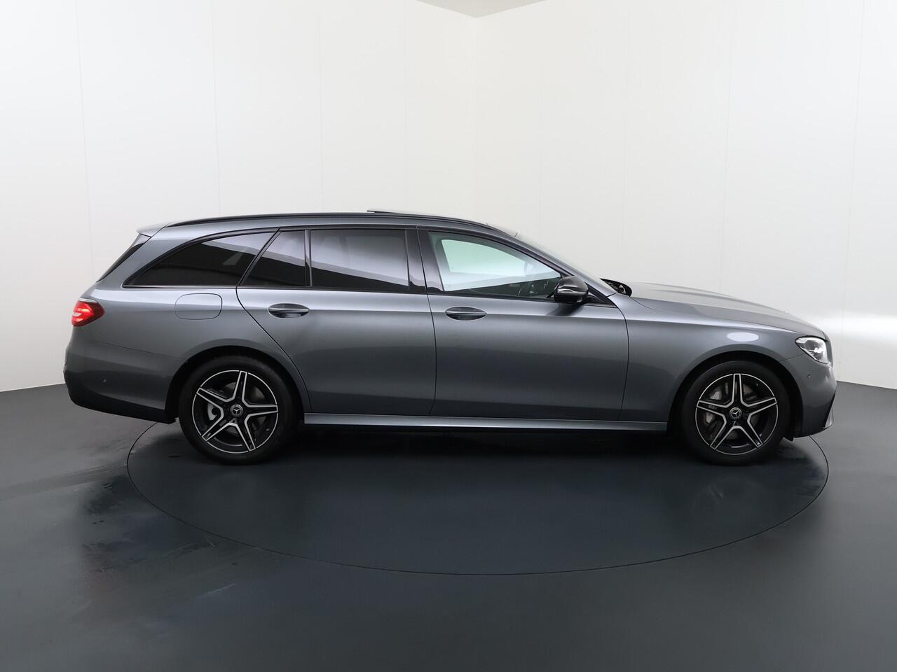 Mercedes-Benz E-estate 300 e AMG Line | Pano Trekhaak Burmester