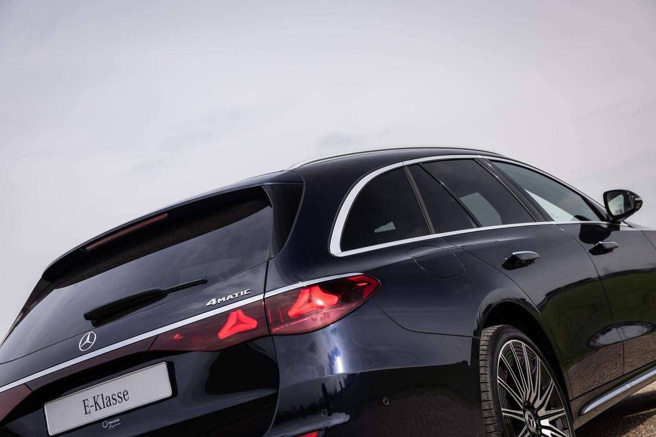 Mercedes-Benz E-estate 450 4MATIC Exclusive Line | Panoramadak | Burmester | Head-up display | Trekhaak | Softclose | Sfeerverlichting | 360 camera |