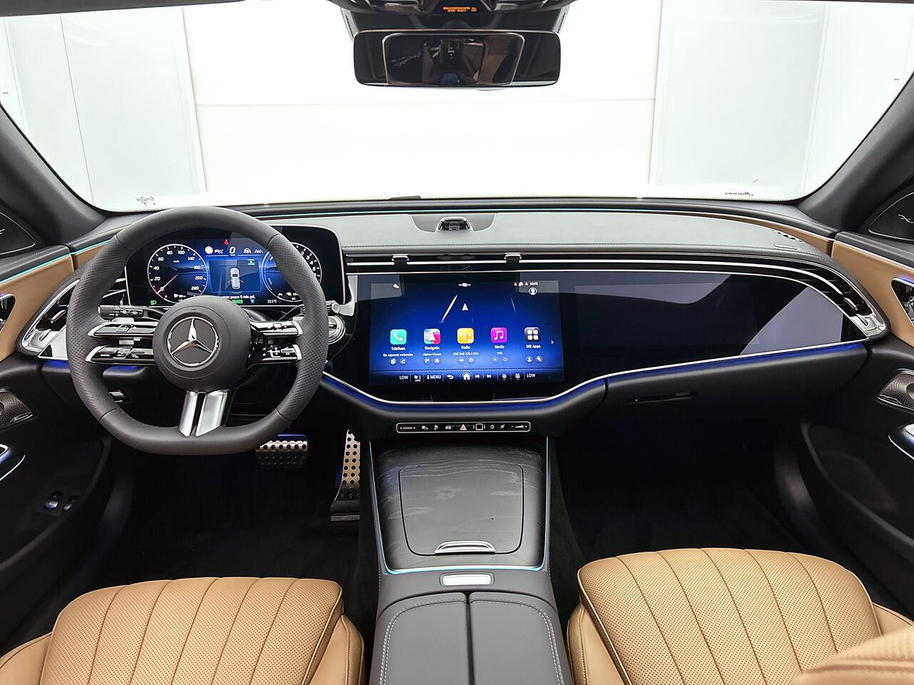 Mercedes-Benz E-estate 300 e Sport Edition | Trekhaak | Nightpakket | Premium Pakket | Rijassistentiepakket Plus | Akoestisch comfortpakket | Stoelventilatie voor | Winter pakket | KEYLESS GO-pakket | 360°-camera | MBUX Superscreen |