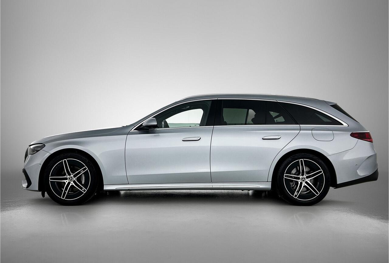 Mercedes-Benz E-estate 300 e AMG Plug-In Hybride AMG Line | Panorama Schuif-Kanteldak | Trekhaak | Memory Voor Stoelen | Burmester® | Alarm | Lederen Bekleding. Inclusief 24 maanden MB Certified garantie voor Europa.