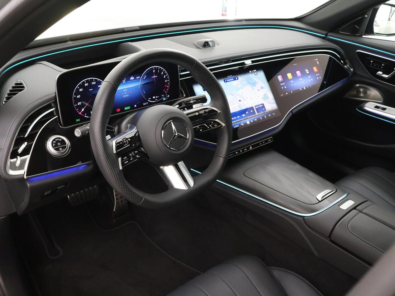 Mercedes-Benz E-estate 300 de AMG Line | Superscreen | Massage | Leder | Luchtvering volledig | Nieuwprijs 109.941 euro |