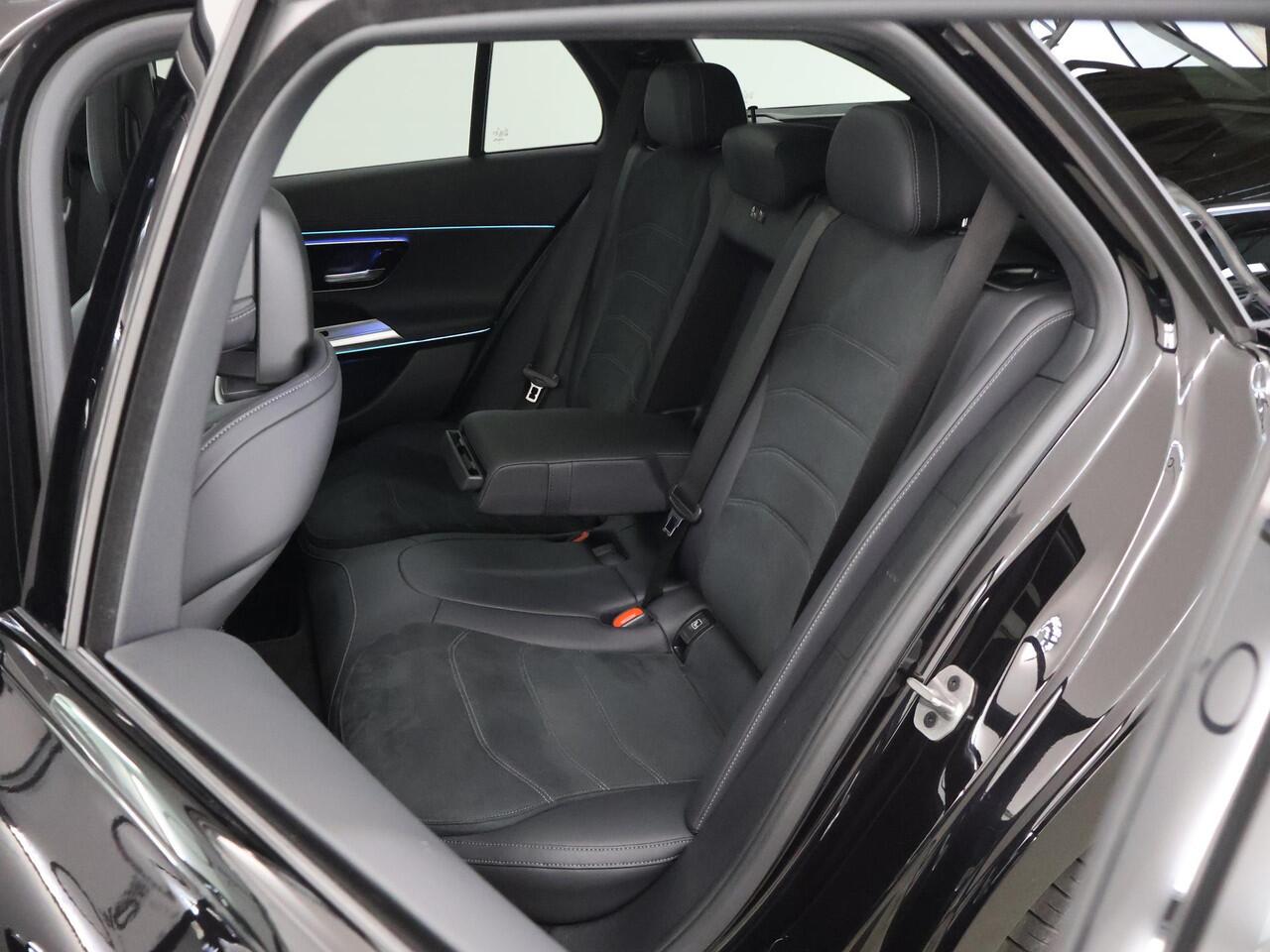 Mercedes-Benz E-estate 300 de AMG Line | Premium pakket | Panoramadak | Trekhaak | Burmester |