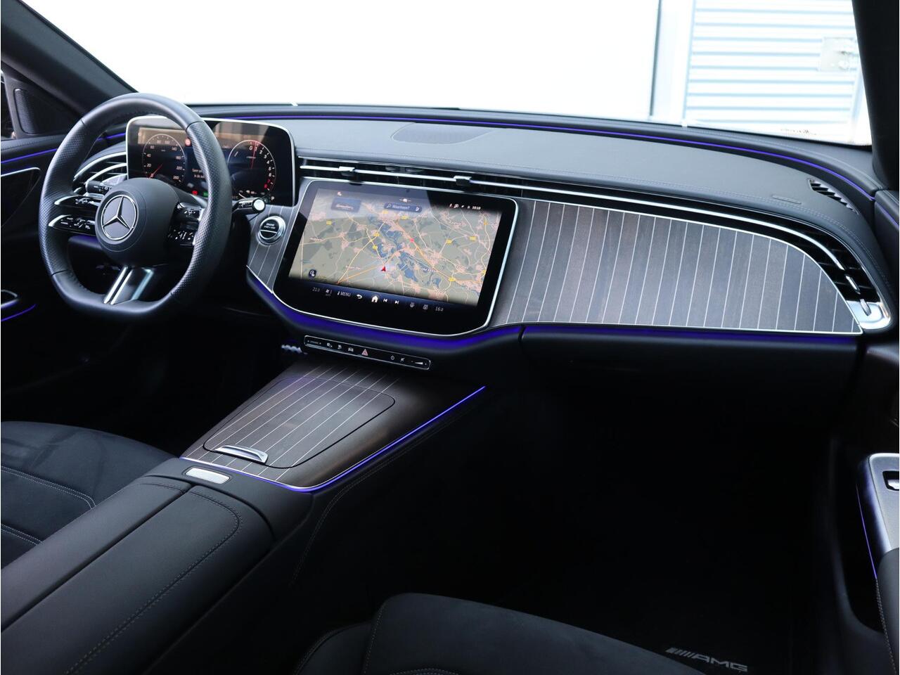 Mercedes-Benz E-estate 300 e AMG Line